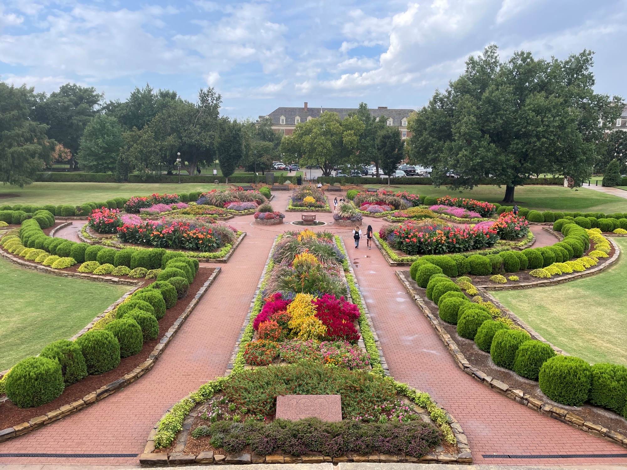 Formal Garden Sumer 2023